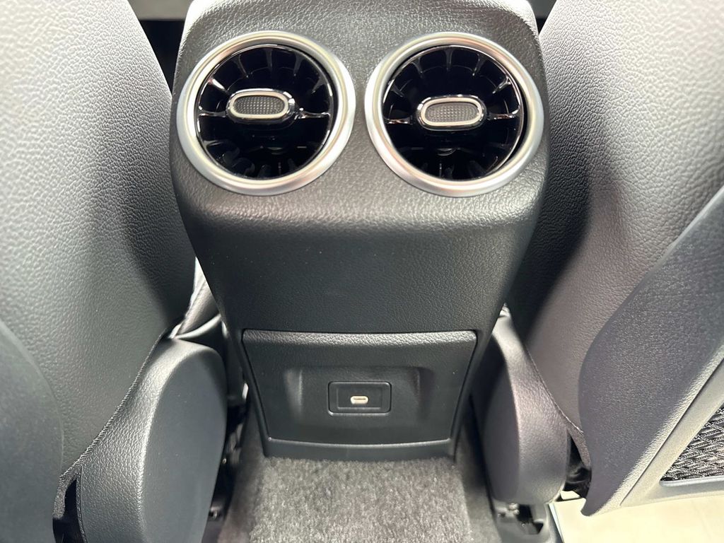 2024 Mercedes Benz CLA 250 4MATIC photo 42