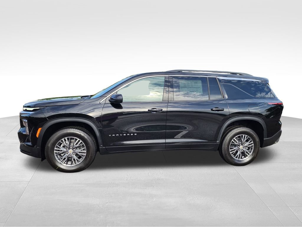 2025 Chevrolet Traverse photo 3
