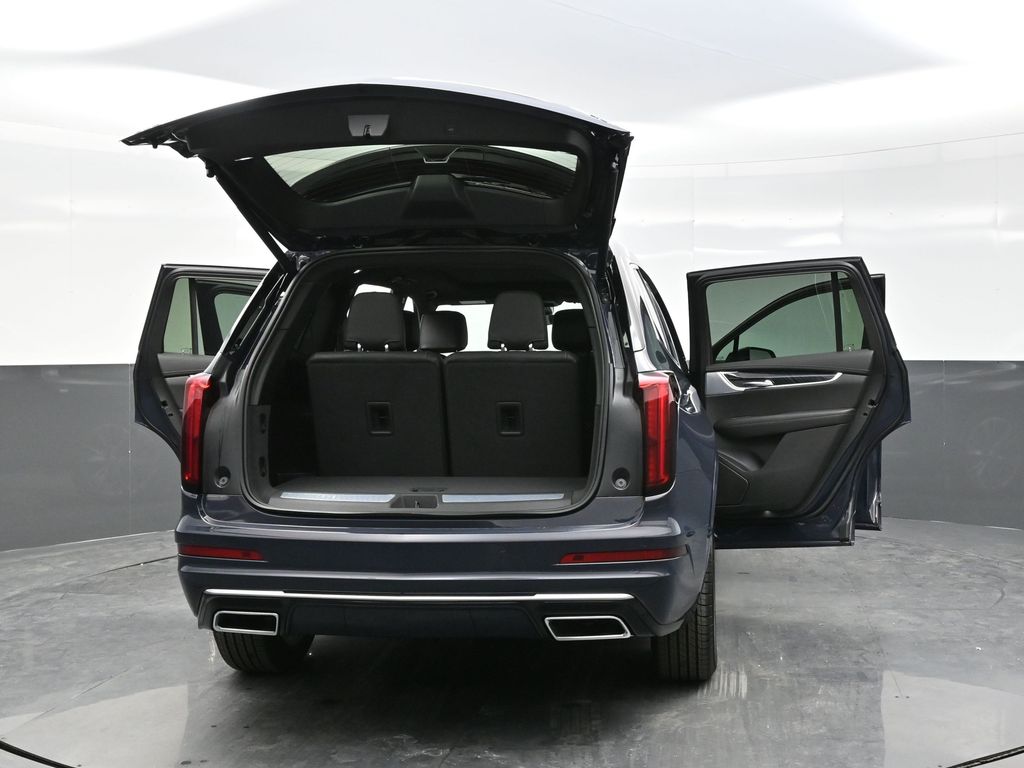 2025 Cadillac XT6 Premium Luxury photo 37