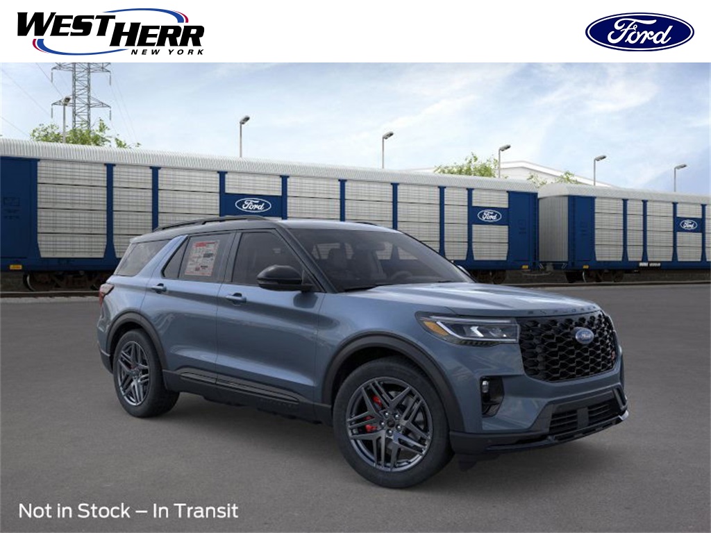 2025 Ford Explorer ST's photo