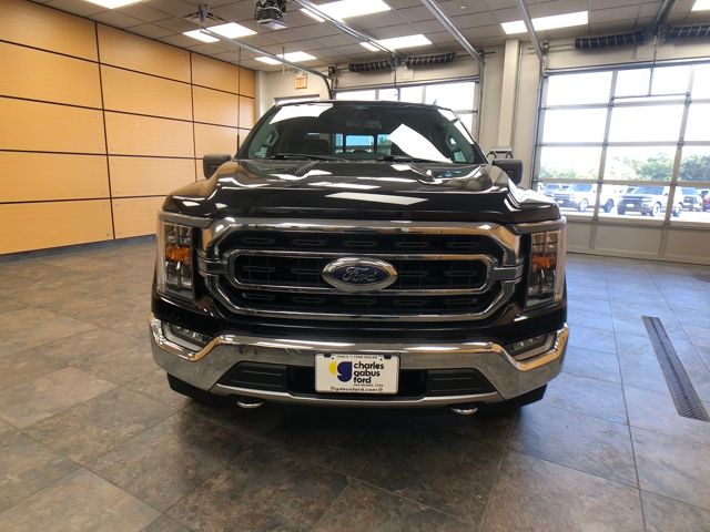 2021 Ford F-150 XLT photo 3