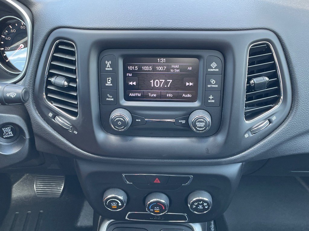 2018 Jeep Compass Sport photo 18