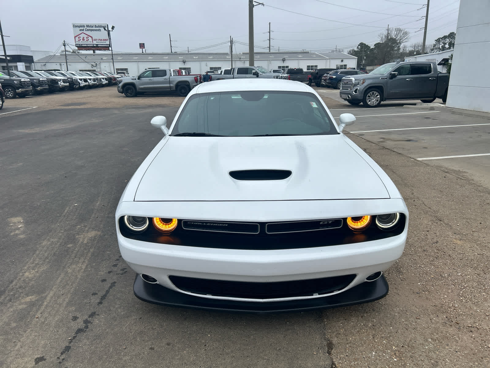 2022 Dodge Challenger GT photo 3