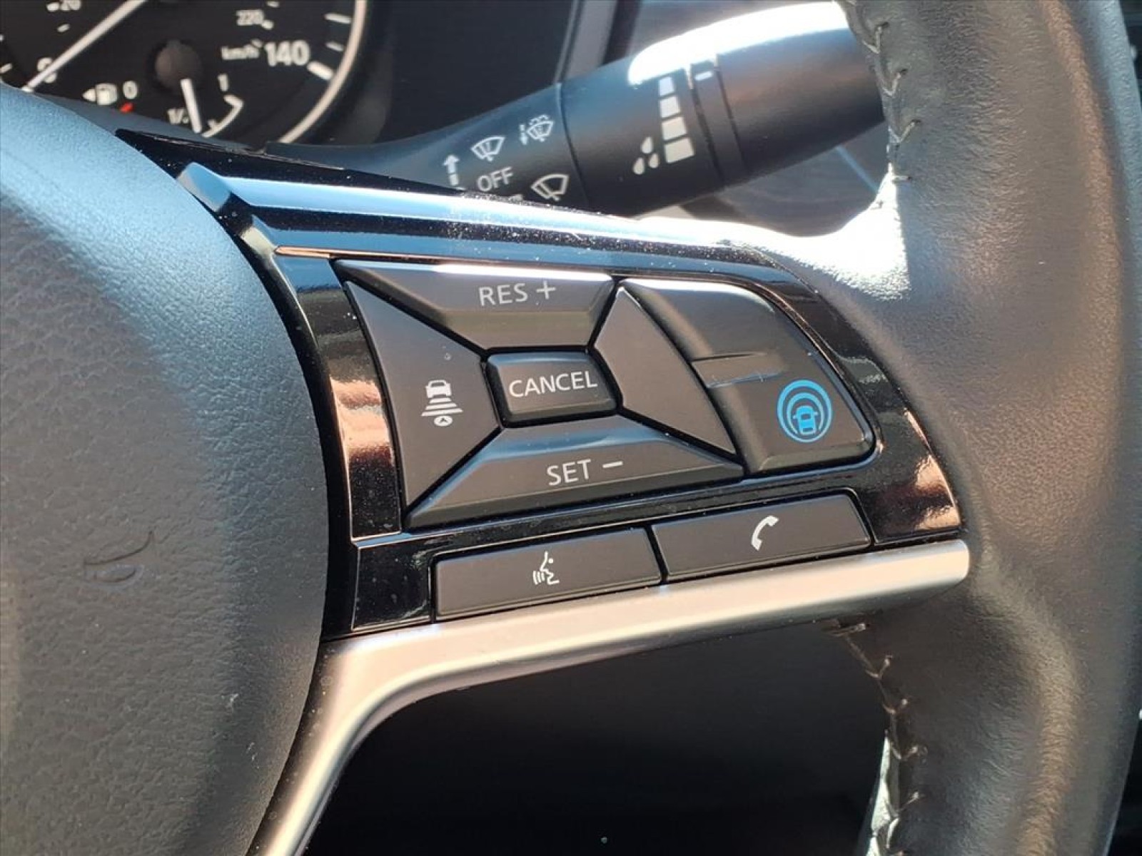 2024 Nissan Altima 2.5 SL Silver at Robbins Nissan