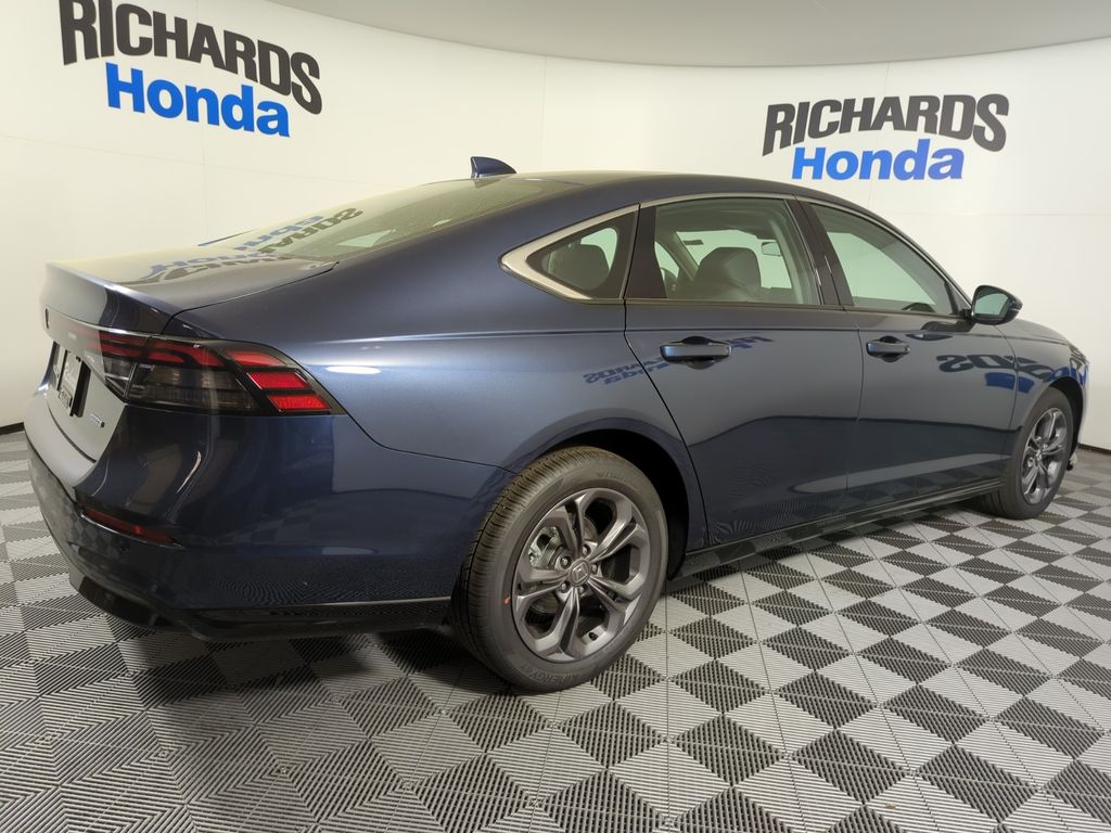 2025 Honda Accord Hybrid EX-L photo 4