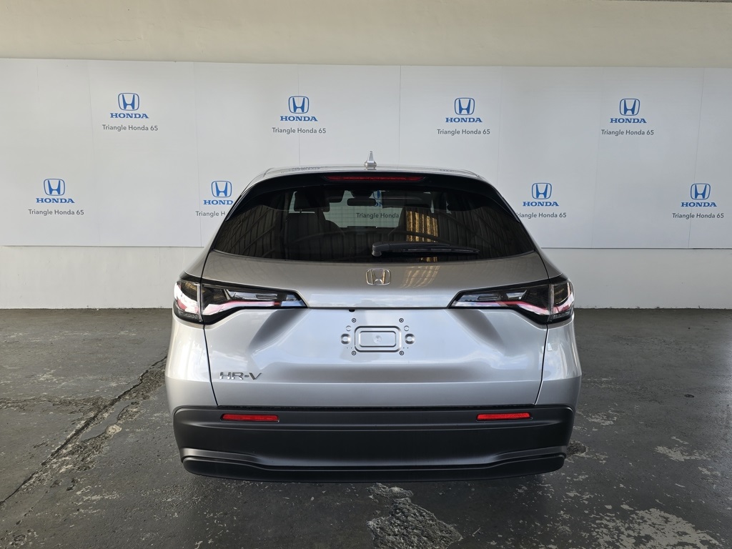 2026 Honda HR-V LX photo 4