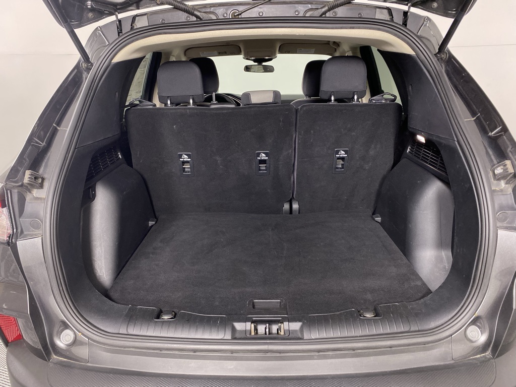 2020 Ford Escape SE photo 21