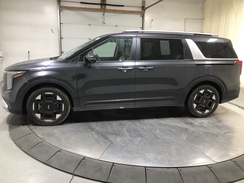 2026 Kia Carnival EX photo 4