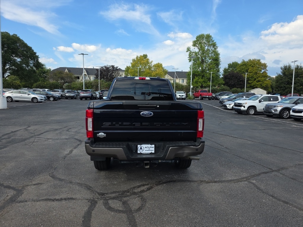 2022 Ford F-350 photo 3