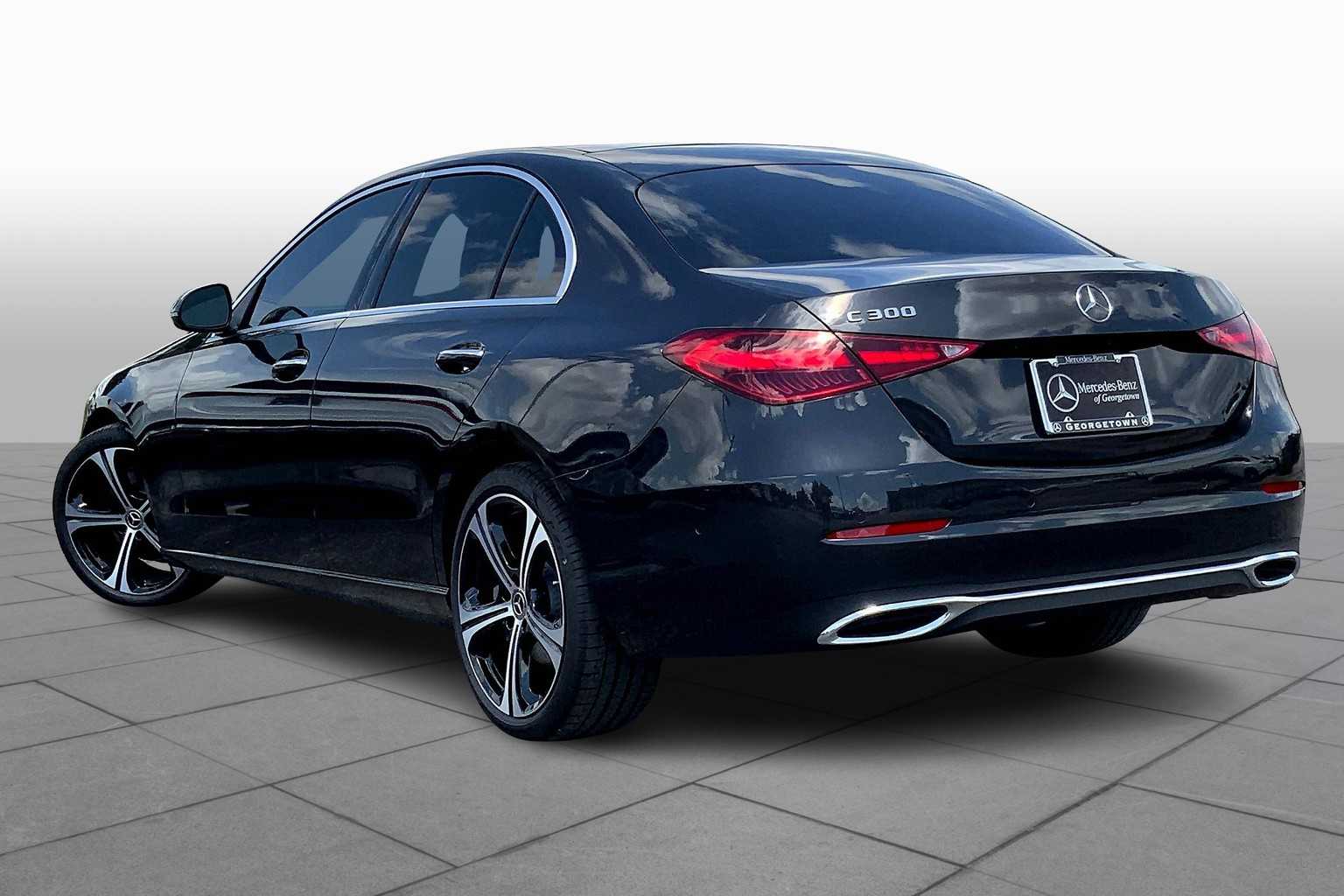 2025 Mercedes Benz C 300 photo 4