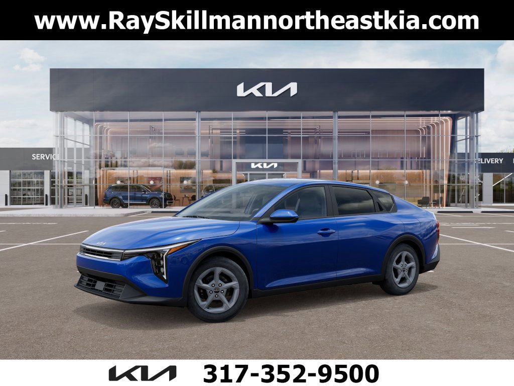 2025 Kia K4 LXS photo 3