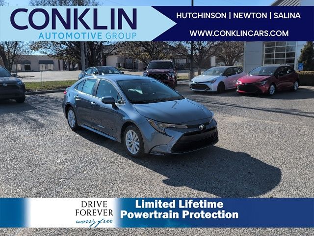 2026 Toyota Corolla LE's photo