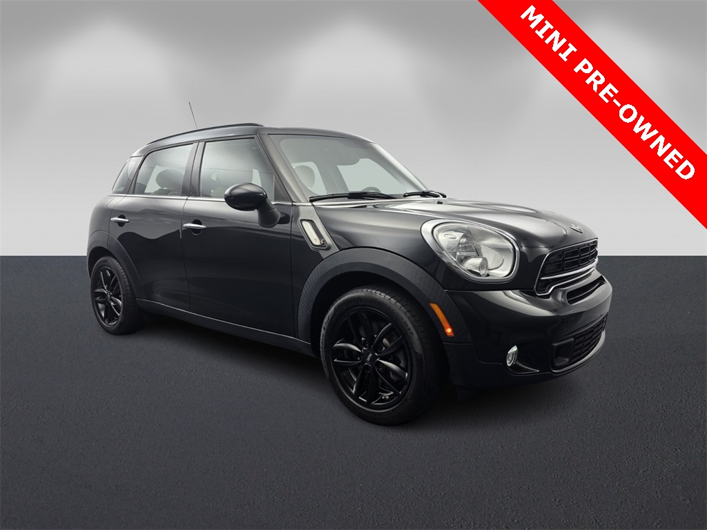 2015 MINI Countryman S's photo