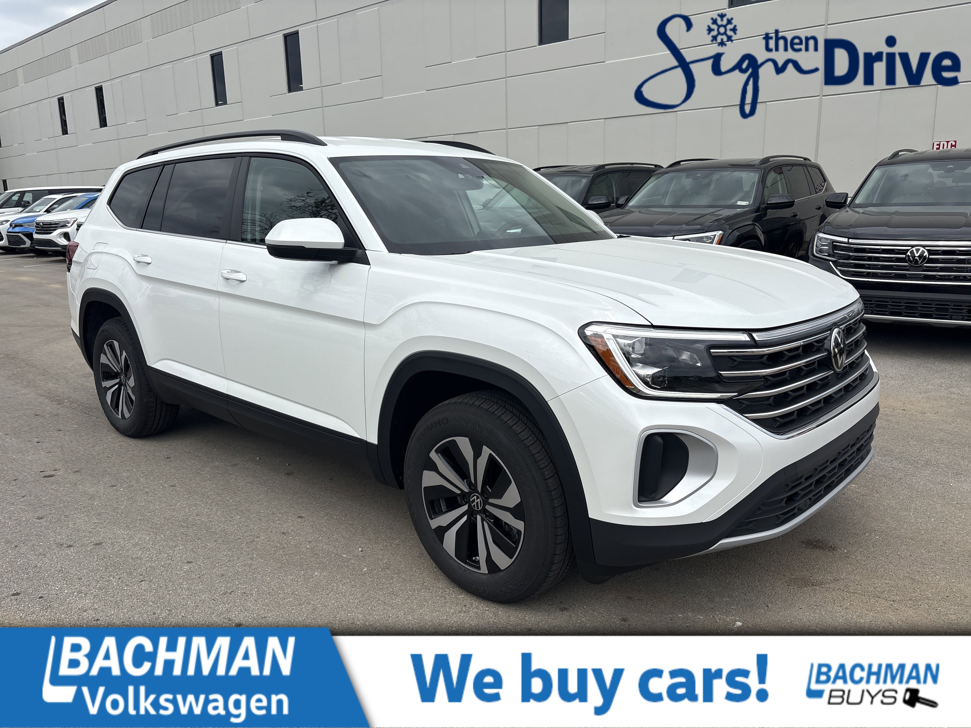 2026 Volkswagen Atlas SE's photo