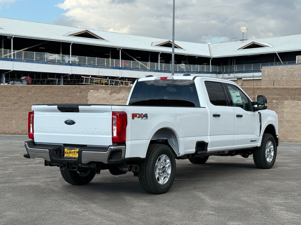 2026 Ford F-250 XLT photo 3