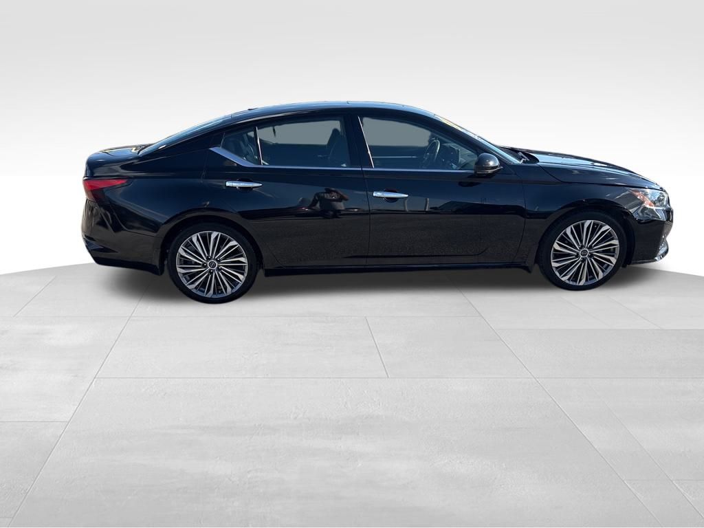 2023 Nissan Altima 2.5 SL photo 6