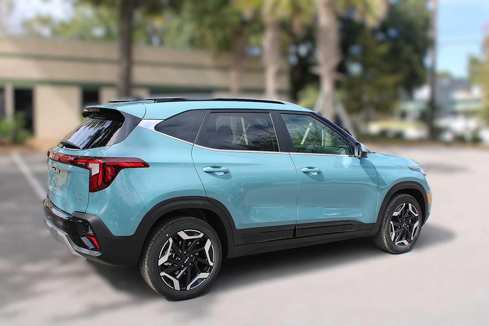 2026 Kia Seltos SX photo 3