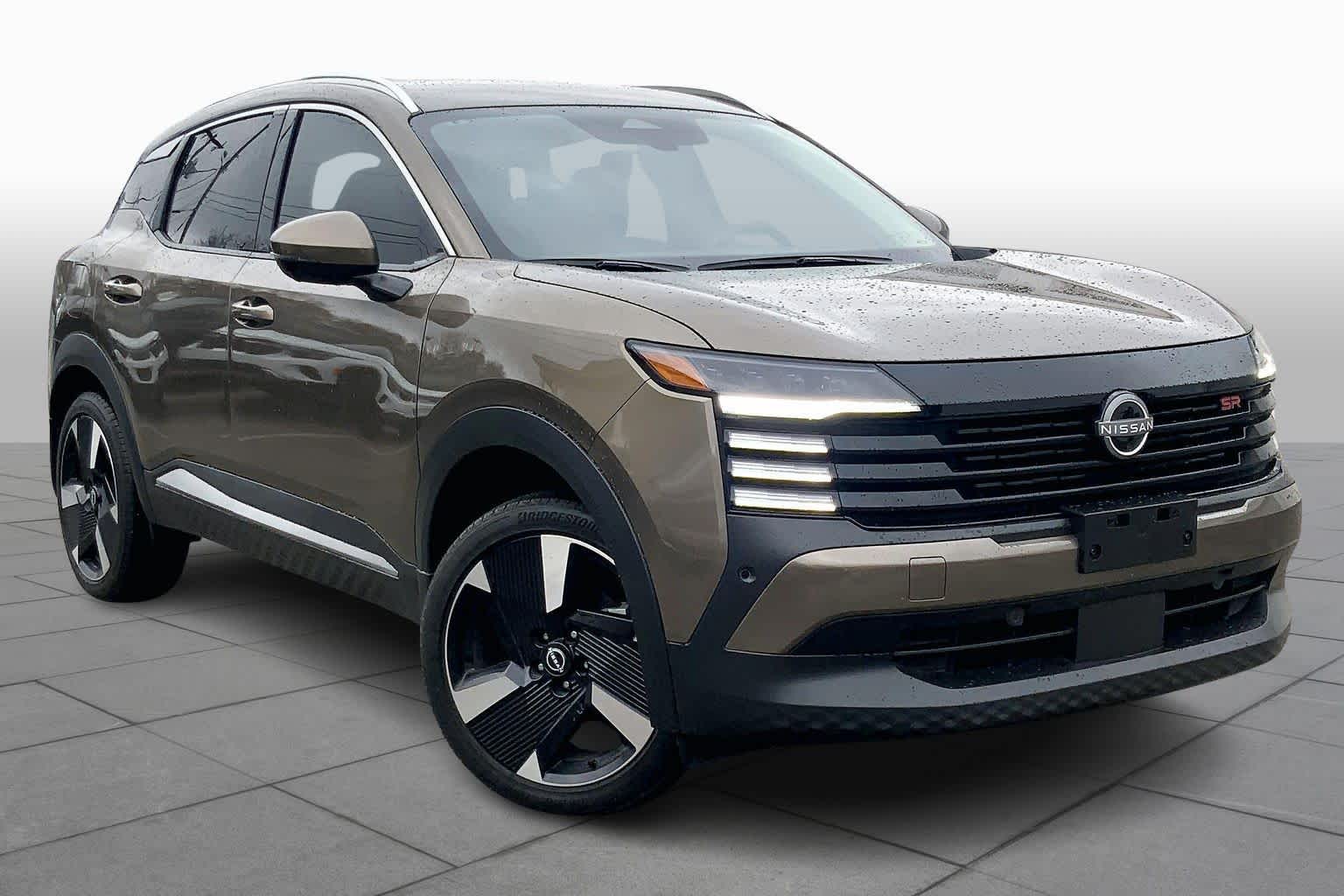 Used 2025 Nissan Kicks SR AWD with VIN 3N8AP6DB5SL332685 for sale in Kansas City