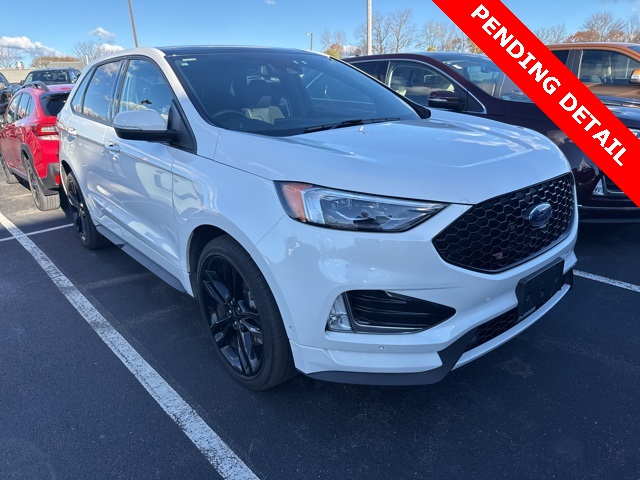 2024 Ford Edge ST's photo