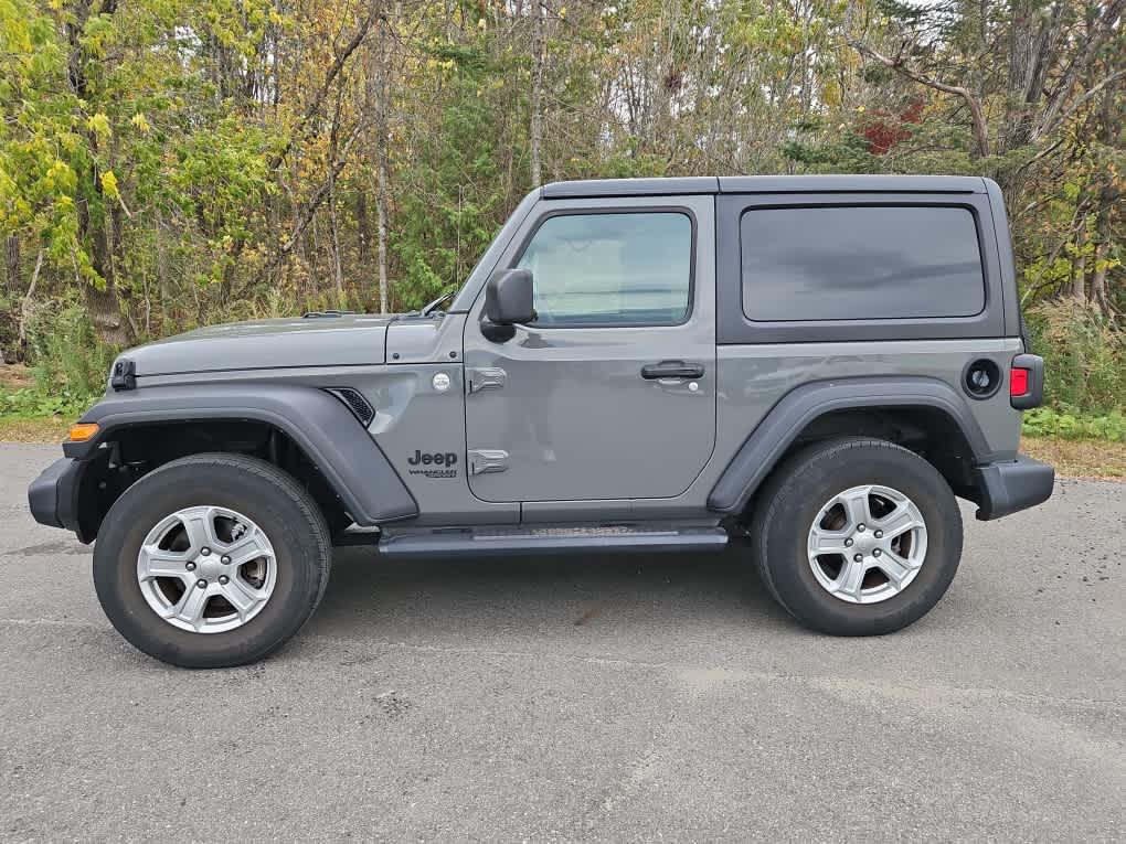 2021 Jeep Wrangler Sport S photo 2