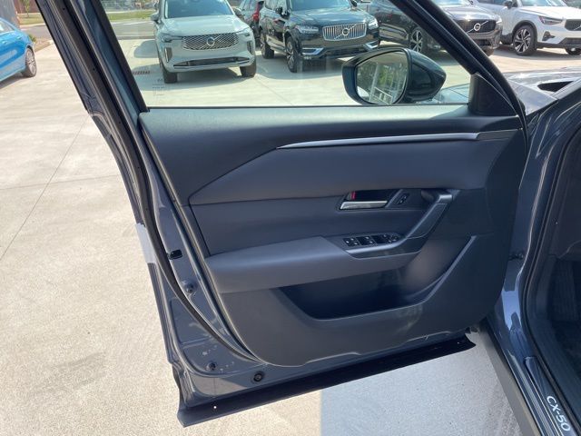 2025 Mazda CX-50 2.5 S Preferred photo 11