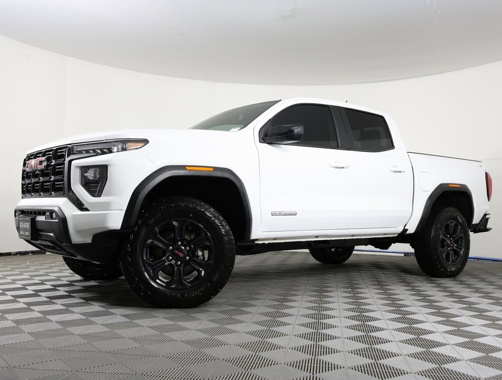 2025 GMC Canyon Elevation's photo