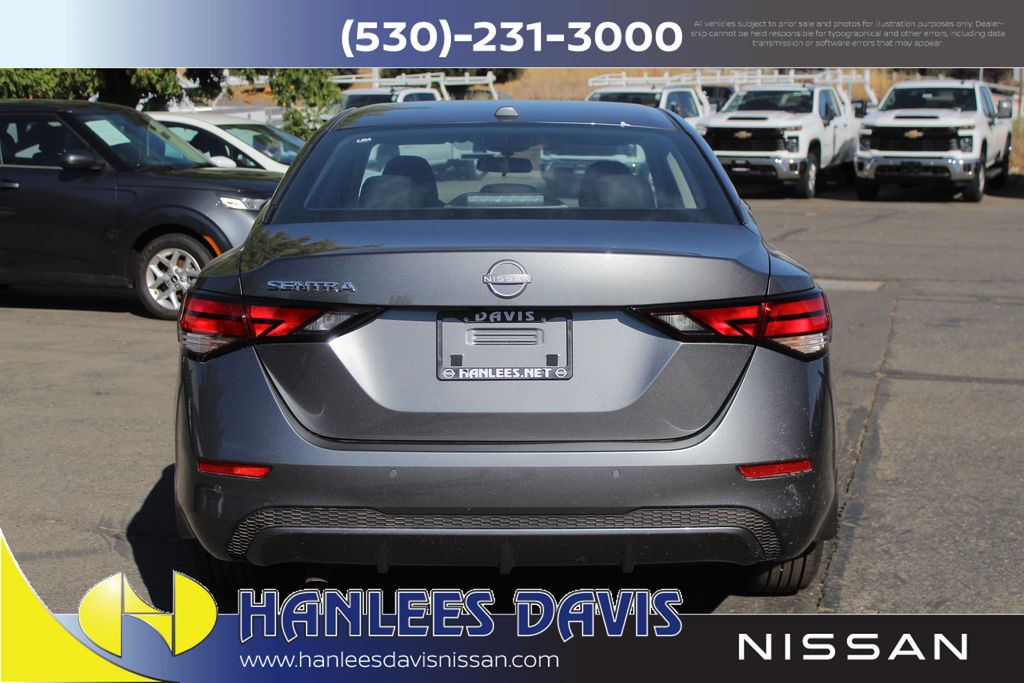 2025 Nissan Sentra SV photo 7