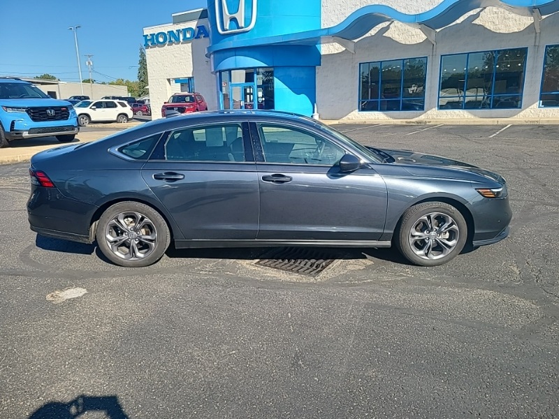 2023 Honda Accord EX photo 6
