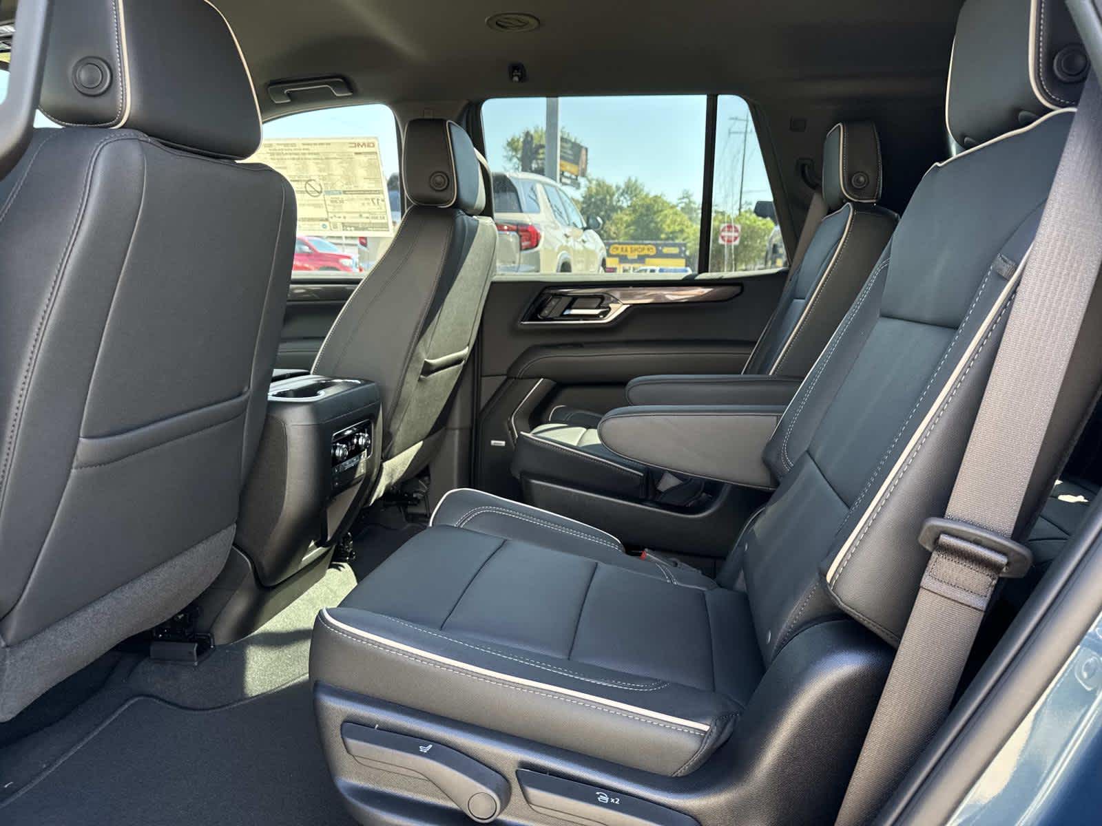 2026 Gmc Yukon photo 7