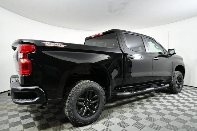 2026 Chevrolet Silverado 1500 Custom Trail Boss photo 4