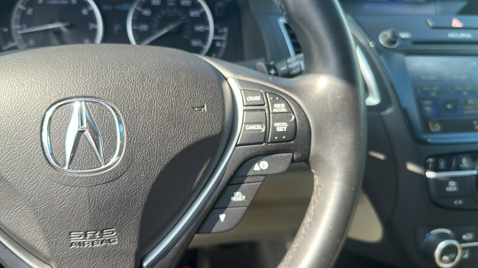 2017 Acura RDX Technology AcuraWatch Plus photo 14