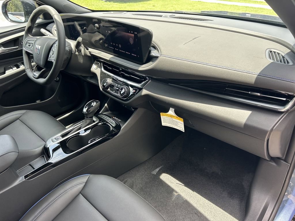 2025 Buick Envista ST photo 13