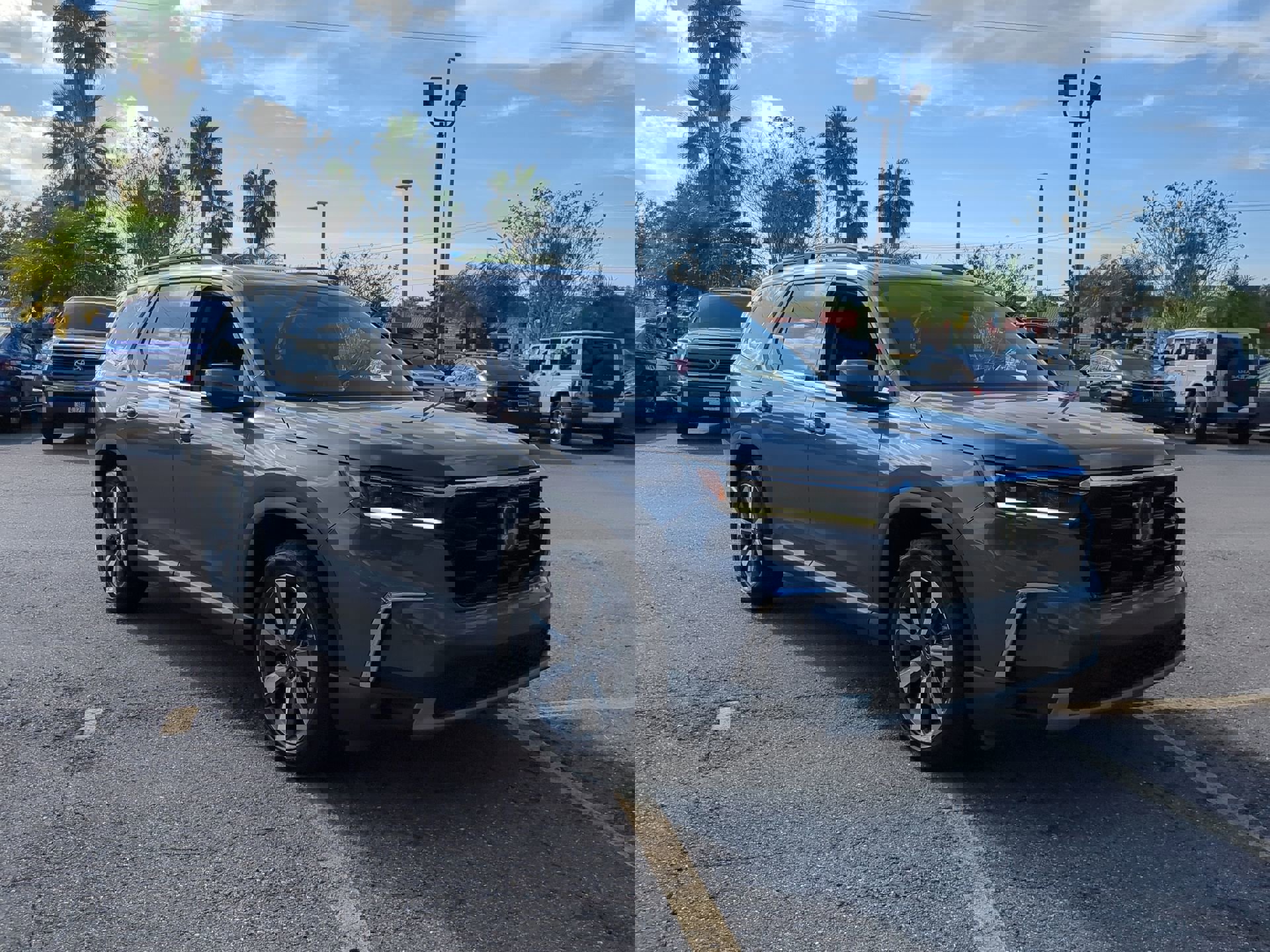 2024 Honda Pilot Touring photo 2