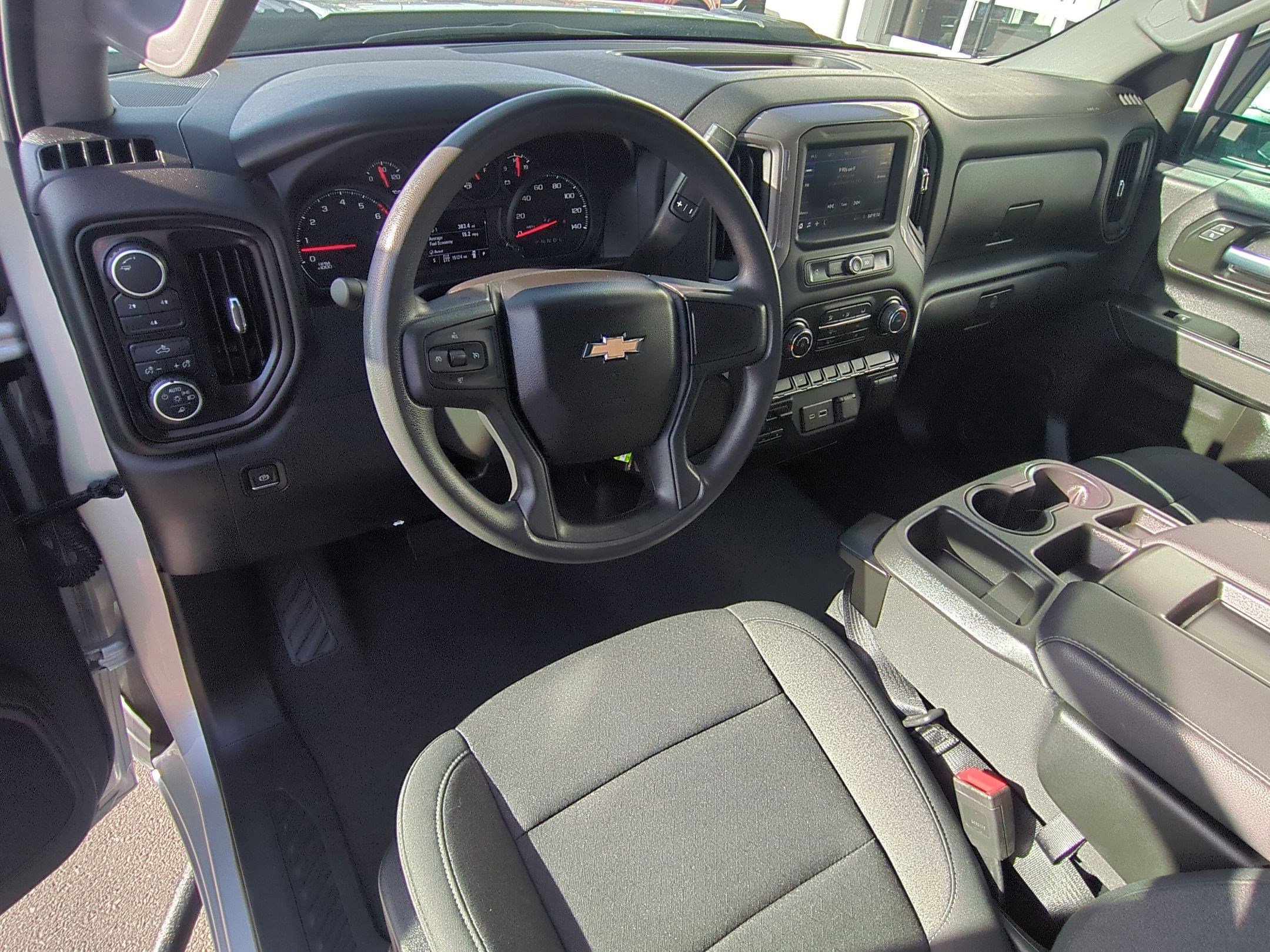 2022 Chevrolet Silverado 2500HD Custom photo 13