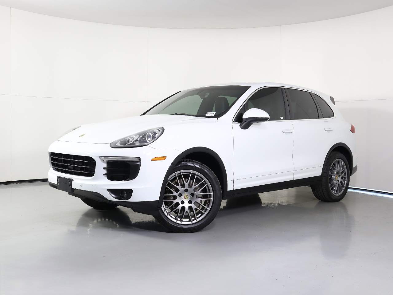 2016 Porsche Cayenne Base's photo