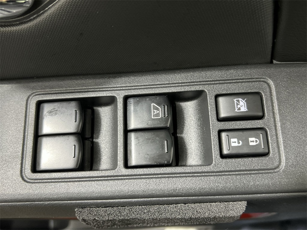 2023 Nissan Frontier PRO-4X photo 15