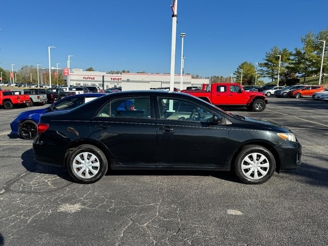 Used 2011 Toyota Corolla LE with VIN 2T1BU4EE2BC692991 for sale in St. Peters, MO