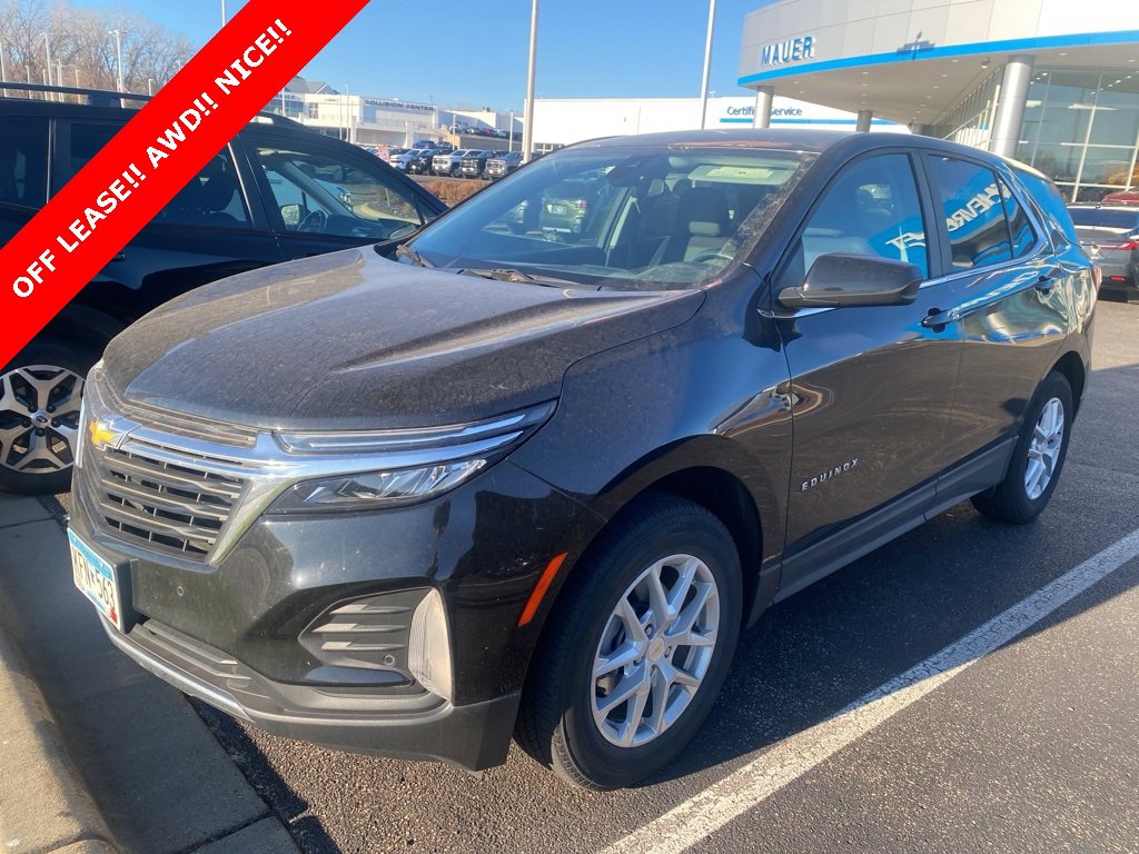 2023 Chevrolet Equinox LT's photo