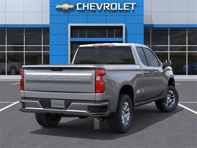 2026 Chevrolet Silverado 1500 LT photo 3