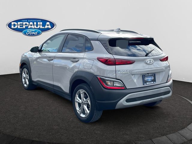 2022 Hyundai Kona SEL photo 3