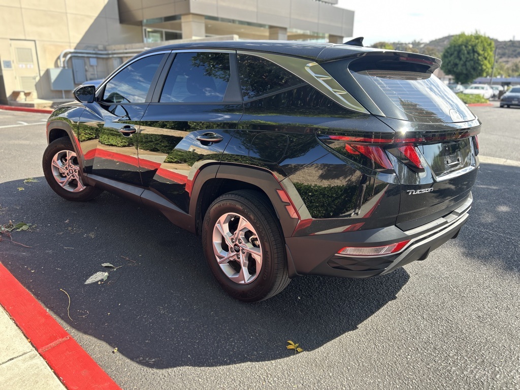 2023 Hyundai Tucson SE photo 4