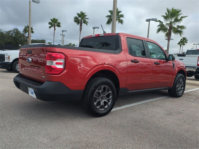 2022 Ford Maverick XLT photo 3