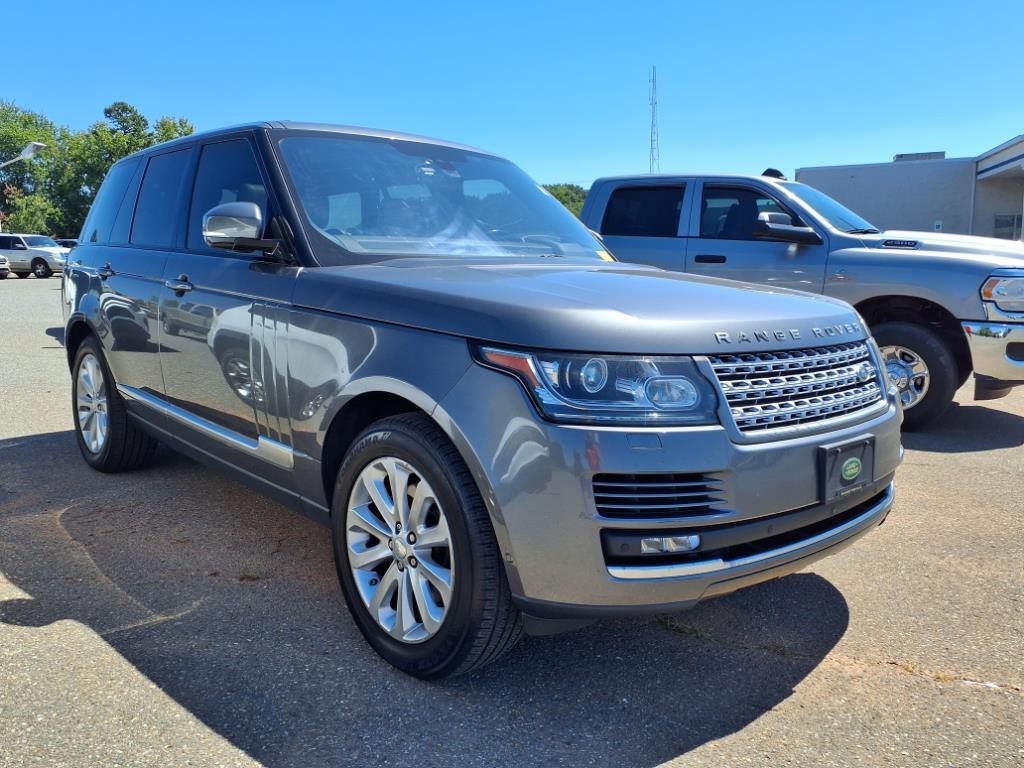 2016 Land Rover Range Rover HSE photo 3