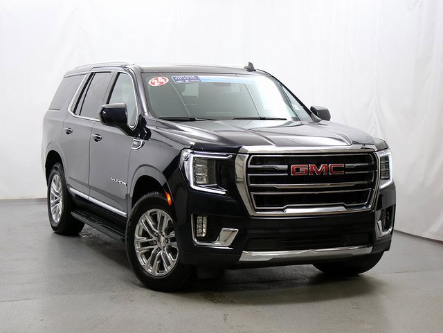 2024 GMC Yukon SLT's photo