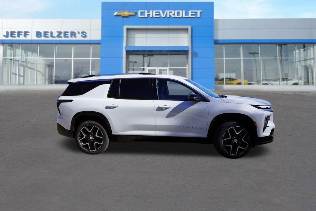 2026 Chevrolet Traverse High Country photo 2