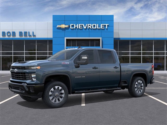 2026 Chevrolet Silverado 2500HD Custom photo 2