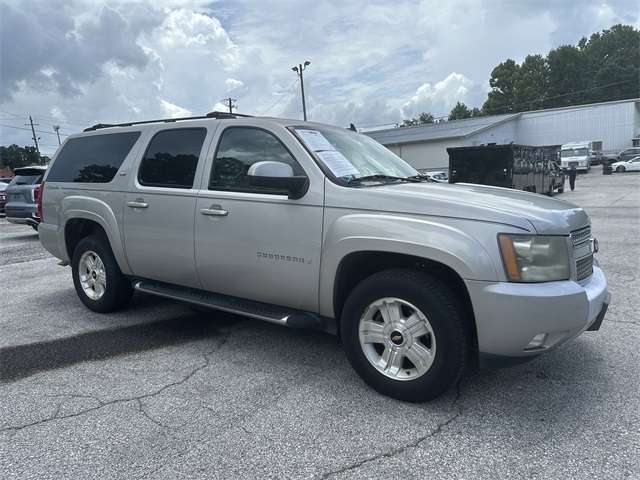 Used 2009 Chevrolet Suburban LT2 with VIN 1GNFC26J79R170157 for sale in Auburn, AL