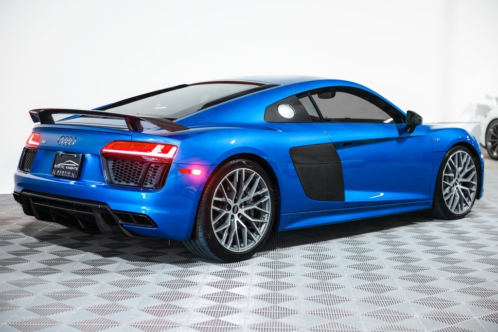 2017 Audi R8 V10 Plus Coupe photo 6