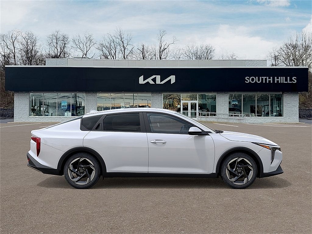 2025 Kia K4 EX photo 6