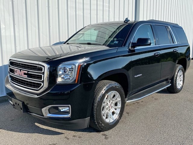 2017 Gmc Yukon SLT photo 6